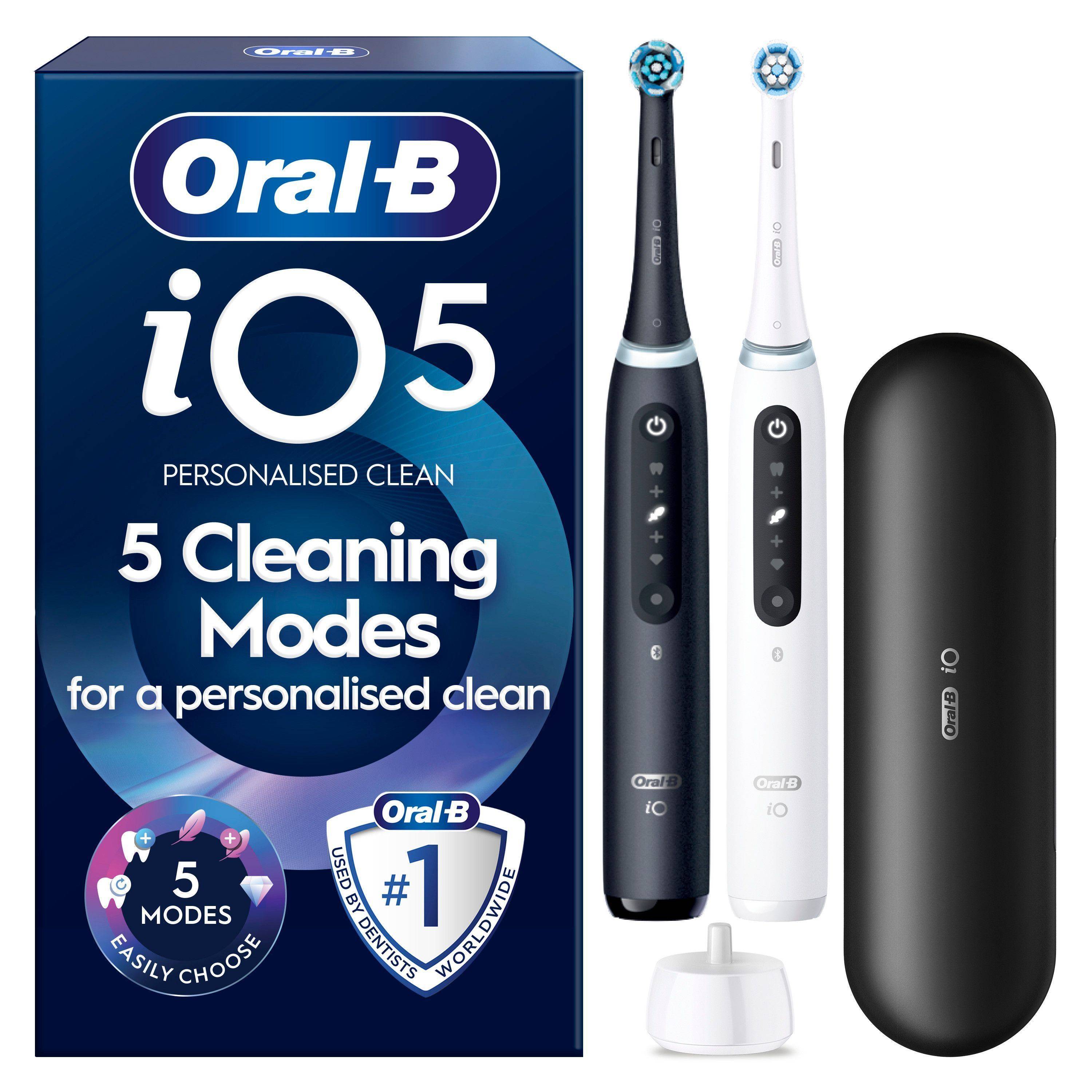 Oral B - iO5 Eltandborste - Svart och Vit - Duo-pack