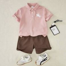 Pojke - Polotröja med knappar, broderad design och sportshorts - Rosa (6Y,7Y,4Y,5Y)
