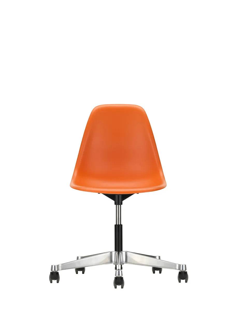Eames Plastic Side Chair PSCC fra Vitra Rusty Orange - Jacobsen Plus