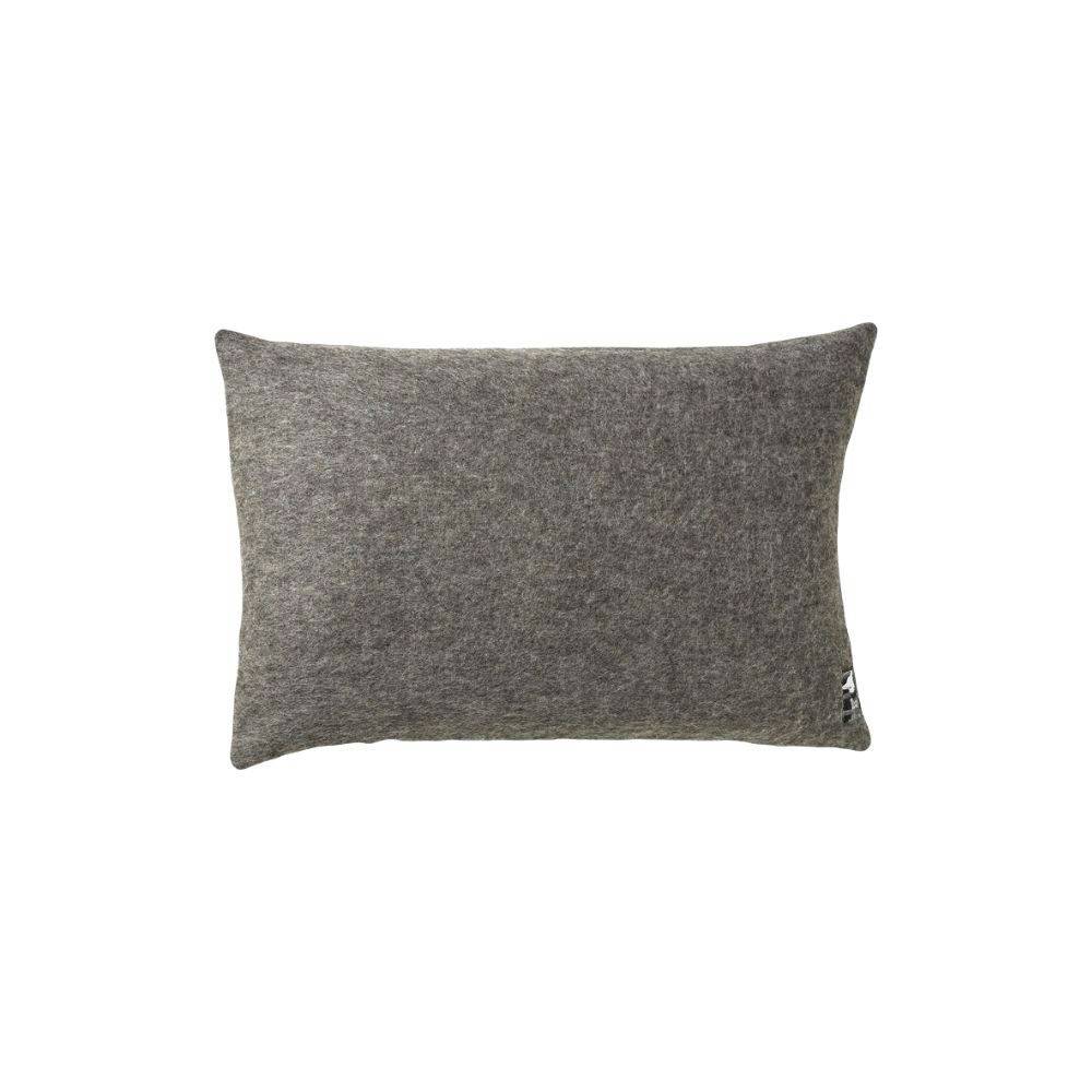 Silkeborg Uldspinderi Gotland Cushion (60x40 cm) Dark Nordic Grey