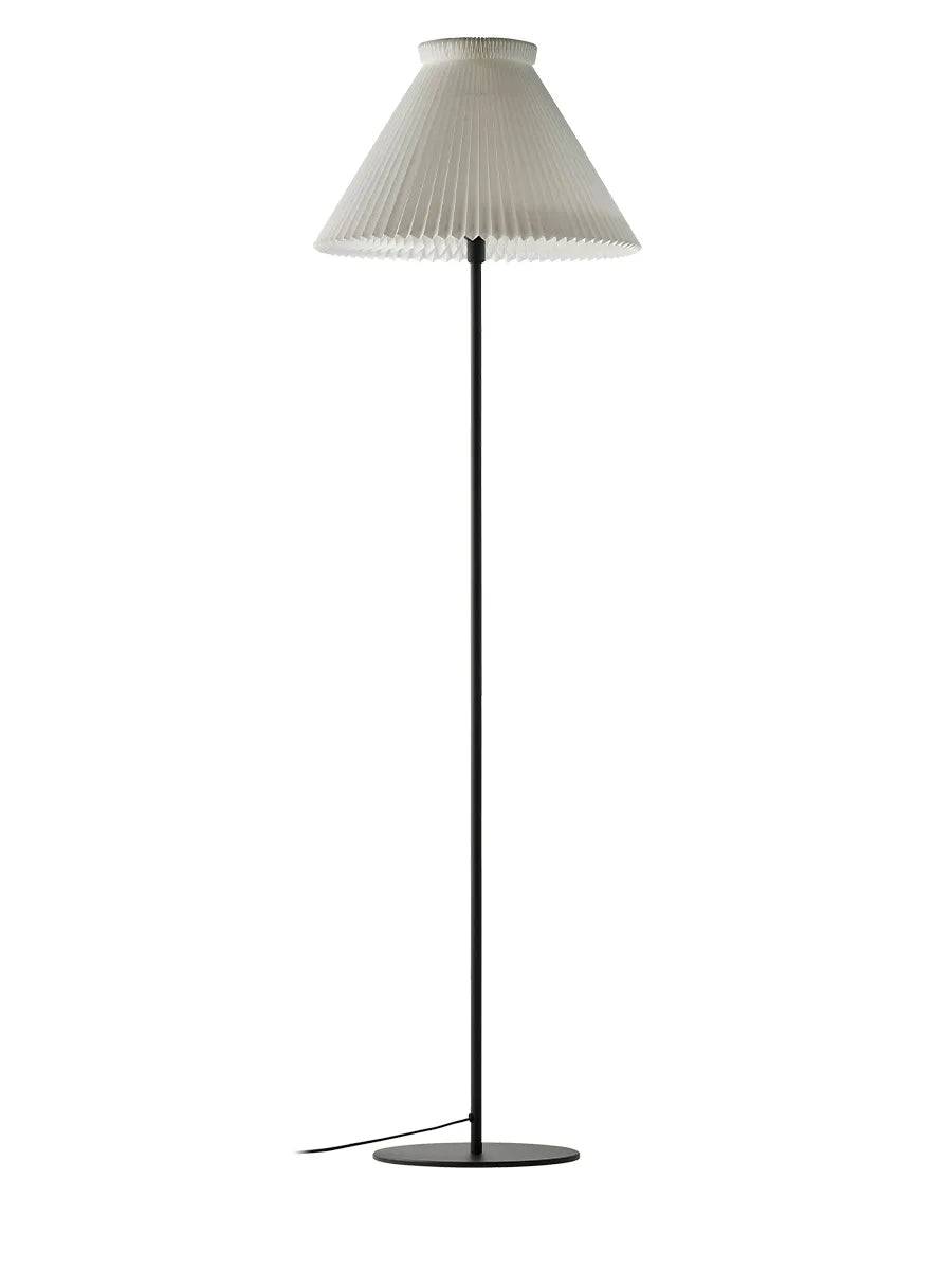 334H Gulvlampe, White fra Le Klint Plastskærm - Jacobsen Plus