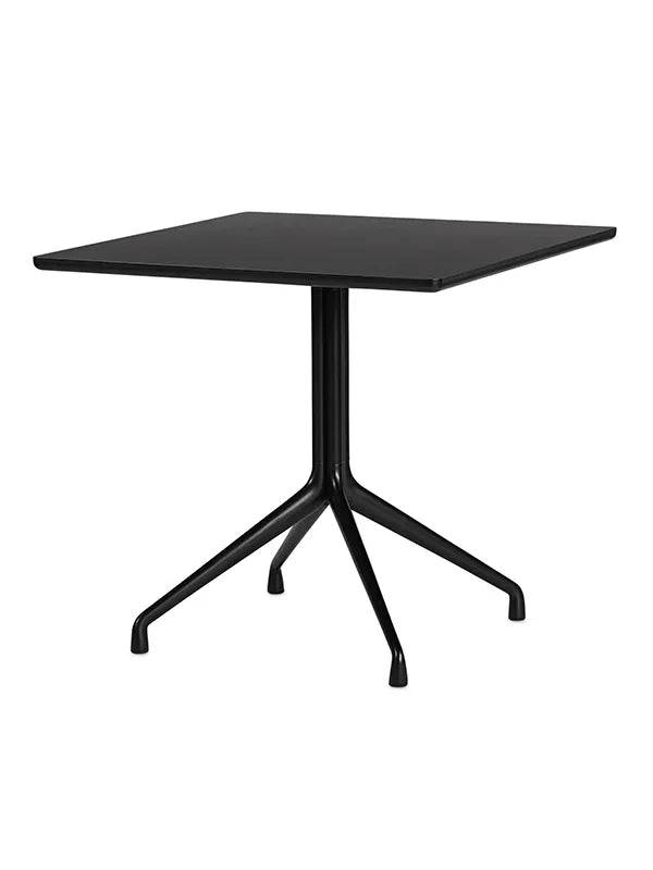About a Table AAT15 Spisebord fra Hay L 80 x D 80 x H 74 cm / Hvid pulverlakeret aluminium / Hvid laminat - Jacobsen Plus