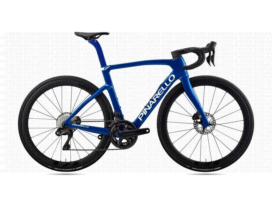Pinarello F7 MY26 Force AXS 2x12 DB FM20 Most Ultrafast 45 DB 2026 - 064 / 46,5 / Victoria Blue Shiny (46,5)