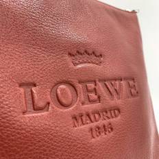 Loewe Vintage Shoulder Bag Stl. - Axelremsväskor Från Magasin - Red (L 20cm x W 23cm x D 2cm)