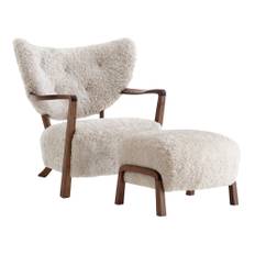 &Tradition - Wulff Lounge Chair ATD2  Pouf ATD3, Sheepskin Moonlight, Walnut - Fåtöljer