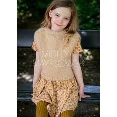 M09 Elli Minivesten DOWNLOAD OPSKRIFTEN HER Vest strikket i Mayflower Super Kid Silk. Se heleMolly by Mayflowerkollektionen her.Se alle børneopskrifter fra Mayflower her. .