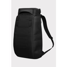 Db Journey Db Hugger Backpack 30L - Black Svart Ryggsäck