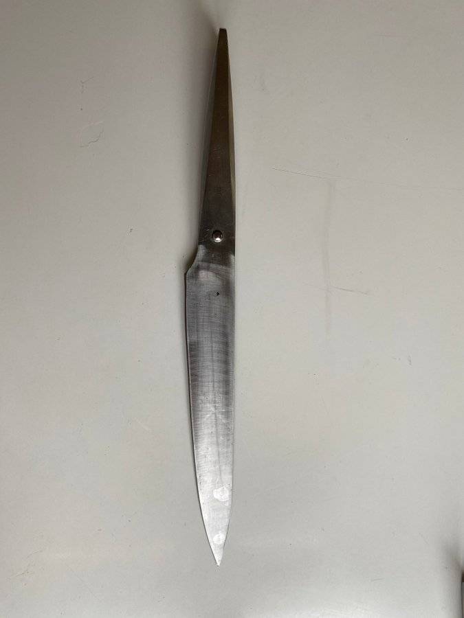 Chroma type 301 Trancherkniv 19 cm / TITTA PÅ BILDERNA.