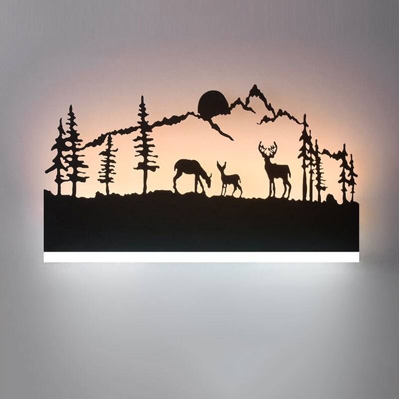 Elegant LED Vägglampa - Lyx Belysning för Ditt Hem - Hjortar med berg / Varm + Kall Vit