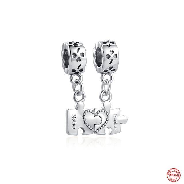 925 Fint Sterling hänge Silver House Family Bead Love Charms Passar till Original Pandora Armband Lady DIY Smycken Present