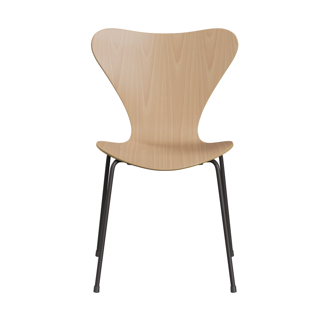 3107 Syver spisebordsstol i klar lak fra Fritz Hansen.
