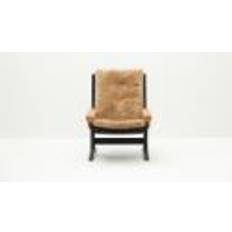 LK Hjelle Siesta Ovis Lænestol Høj Med Armlæn - Black/Sheepskin Maple