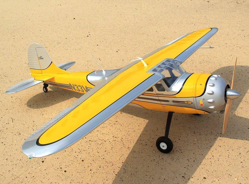Seagull Cessna 195 229cm 35-50cc Gas ARF Gul/Silver