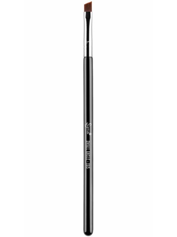 Sigma Beauty E65 Small Angle Brush