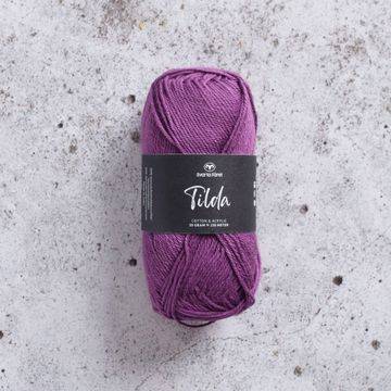 Tilda Garn Bomullsmix 50 G Orchid Purple 563 Svarta Fåret