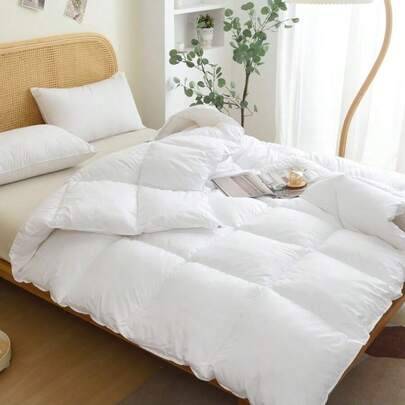 Quiltad vit allergivänlig mikrofiberfilt för alla årstider – maskintvättbar - Vitt (150cm*200cm,180cm*200cm,200cm*200cm,220cm*240cm,135cm*200cm,200cm*230cm,160cm*220cm)
