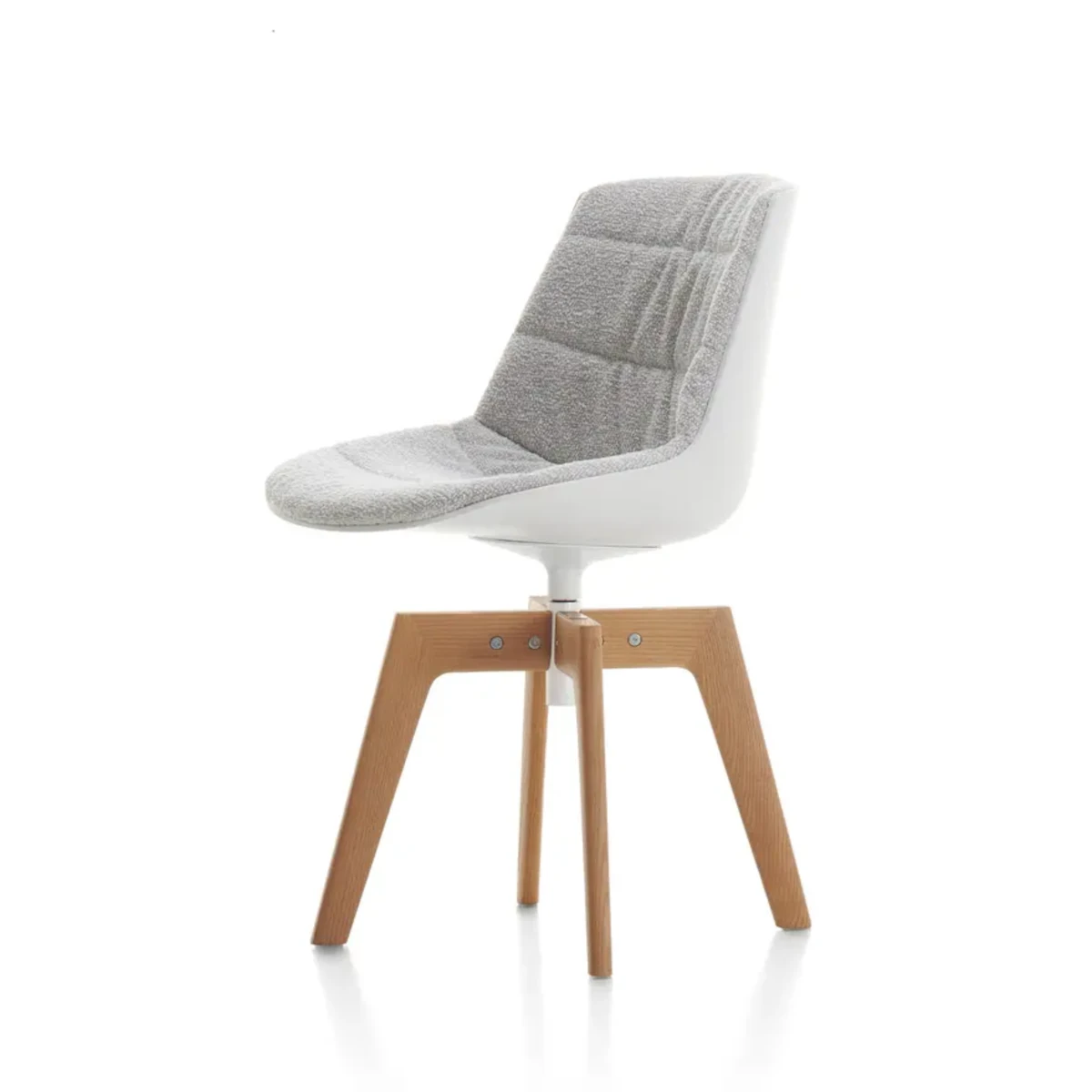 Mdf Italia Flow Chair - 4 Træben - Frontpolstret - White / Valnødbejdset Eg