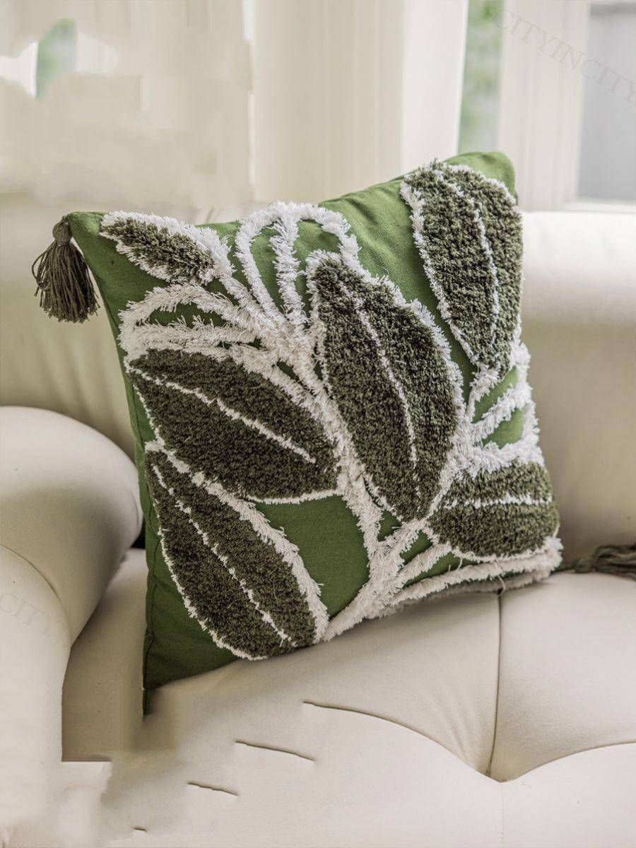 Broderad Tusensköna Blommig Dekorativ Kuddfodral 45x45 cm Fyrkantigt Kuddfodral med Tofsar för Soffa Stol Sovrum Vardagsrum
