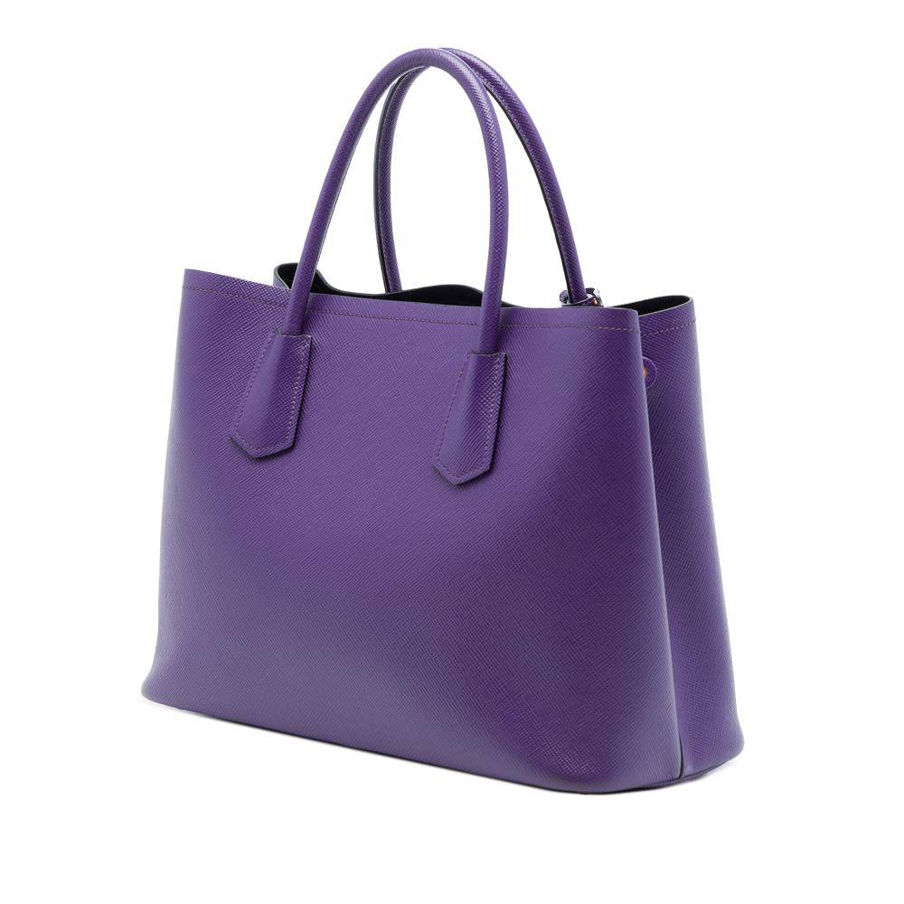 Prada Vintage Prada Handbag L 25.50cm x W 34cm x D 15cm - Håndtasker hos Magasin.