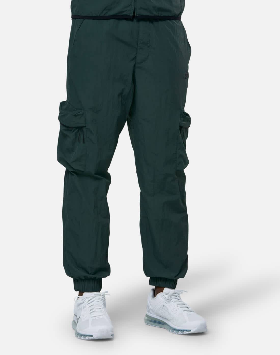 Men's Nike Tech Woven Pants Wh in Green/Black | Fleece