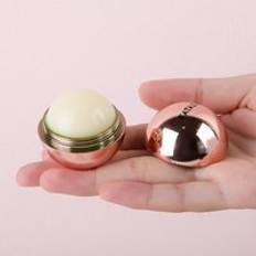 Wholesale Lip Care Vegan Moisturizing Chapstick Hydrating Lip Balm Round Ball OEM ODM Organic Natural Plumping Lip Butter