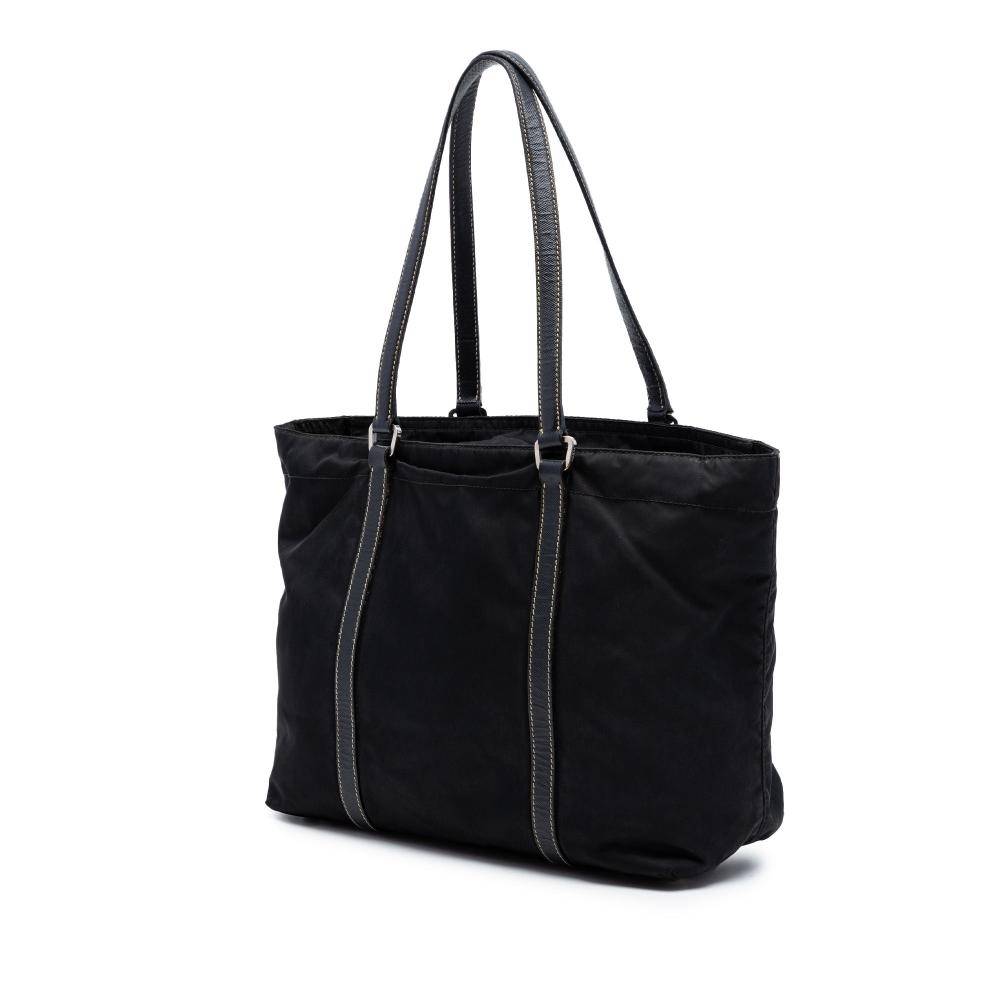 Prada Vintage Prada Tessuto L 24cm x W 29cm x D 13cm - Skuldertasker Nylon hos Magasin.