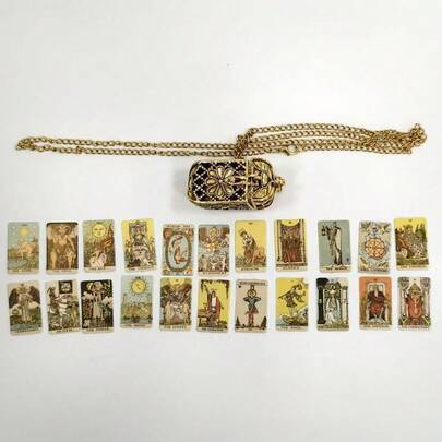 Miniatyrtarotkort-halsband med 22 stora arkana, mini tarotkort-hängehalsband, färgglad bronsbur-hänge, spirituella smycken för kvinnor, lämpligt för t - Guld (En-Storlek)