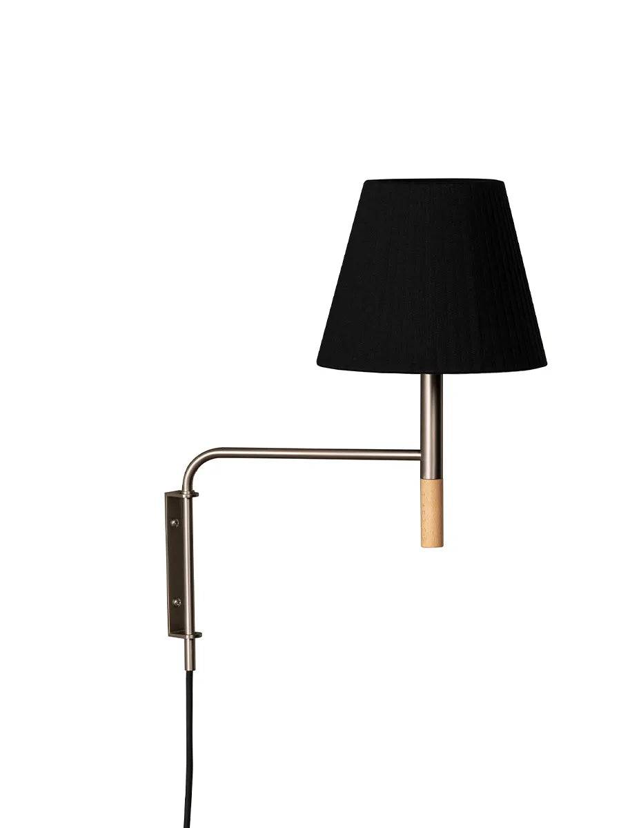 BC1 Væglampe fra Santa and Cole Black ribbon - Jacobsen Plus