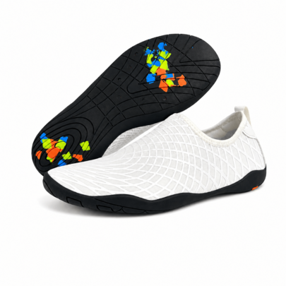Damers slip-on vattenskor med rund tå, dykstrumpor, strand- och simskor, vattenskor lämpliga för simbassäng, surfing, yoga, vadning och utomhus vatten - Svart (EUR36,EUR37,EUR38,EUR39,EUR40,EUR41,EUR42,EUR43,EUR44,EUR45,EUR46)