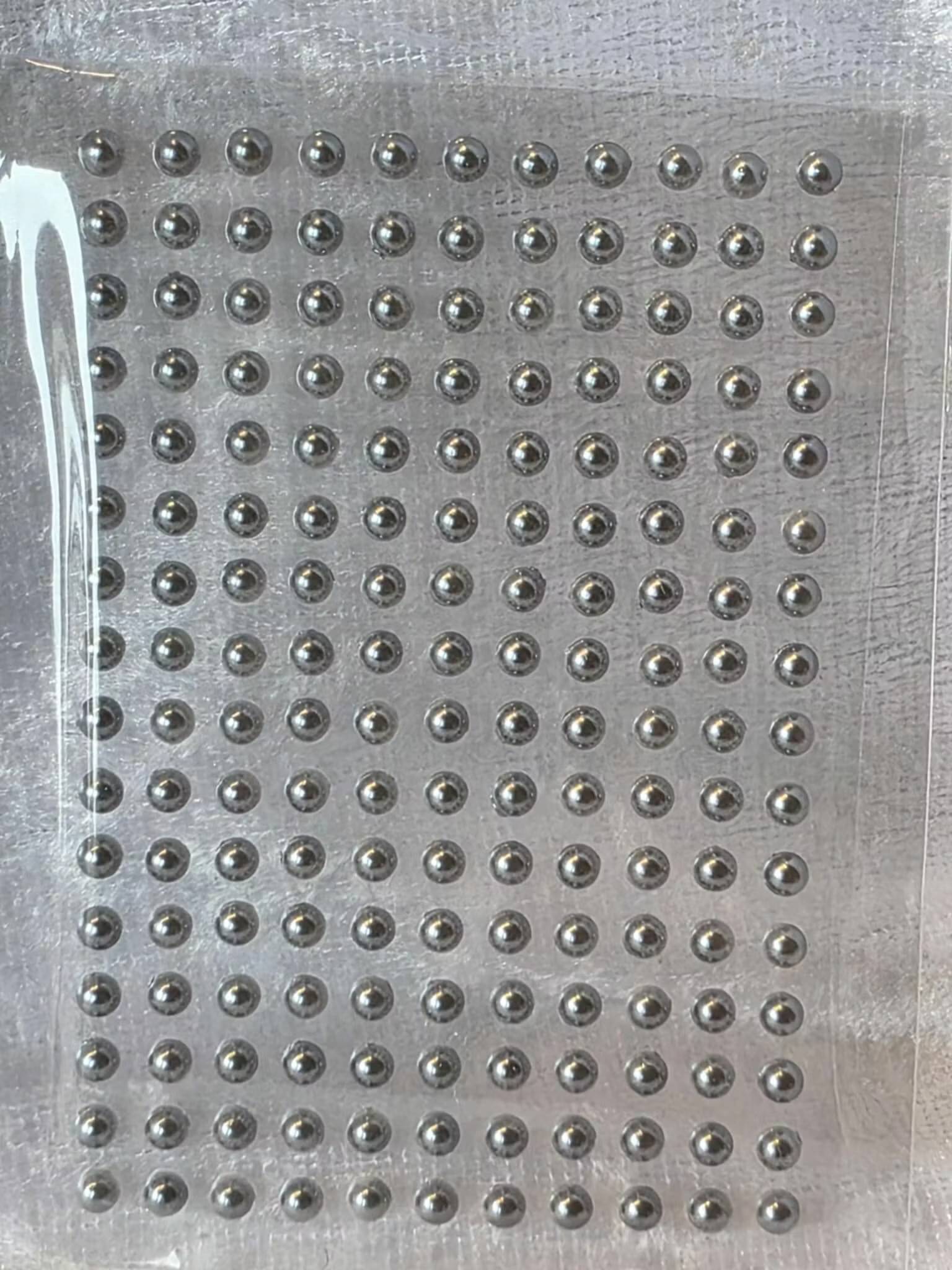 Halvpärlor 3 mm Ljusgrå