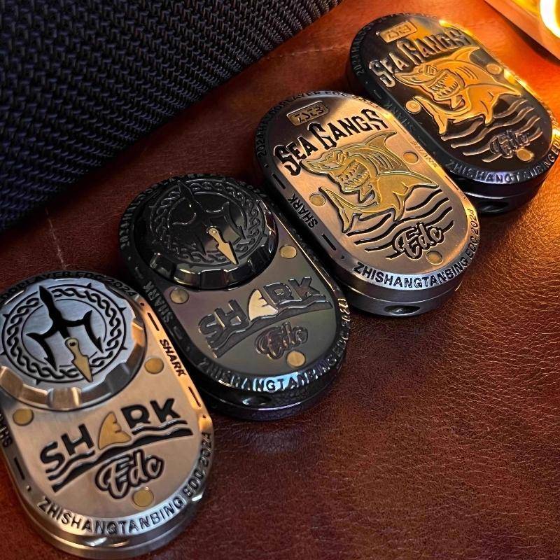 Sea Shark Edc Push Card Mechanical Slider Fidget Spinner Ratchet Haptic Metal Crisp Sound Decompression Fingertip Gyro Toy Gift