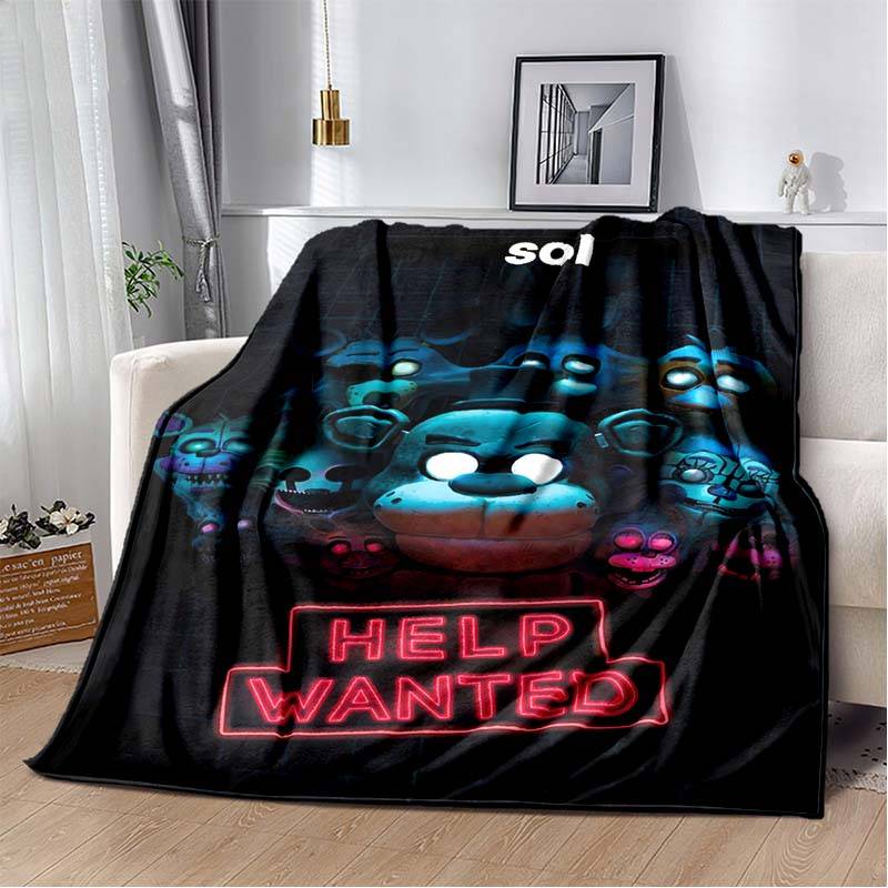 Personlig filt med *Five Nights At Freddy's*-karaktärer; Mjuk, med skräckspels-tema.
