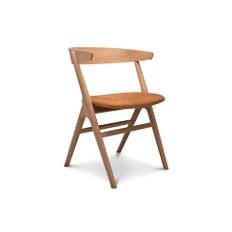 No 9 Chair i Eg Sæbe/Dunes Cognac | Sibast Furniture