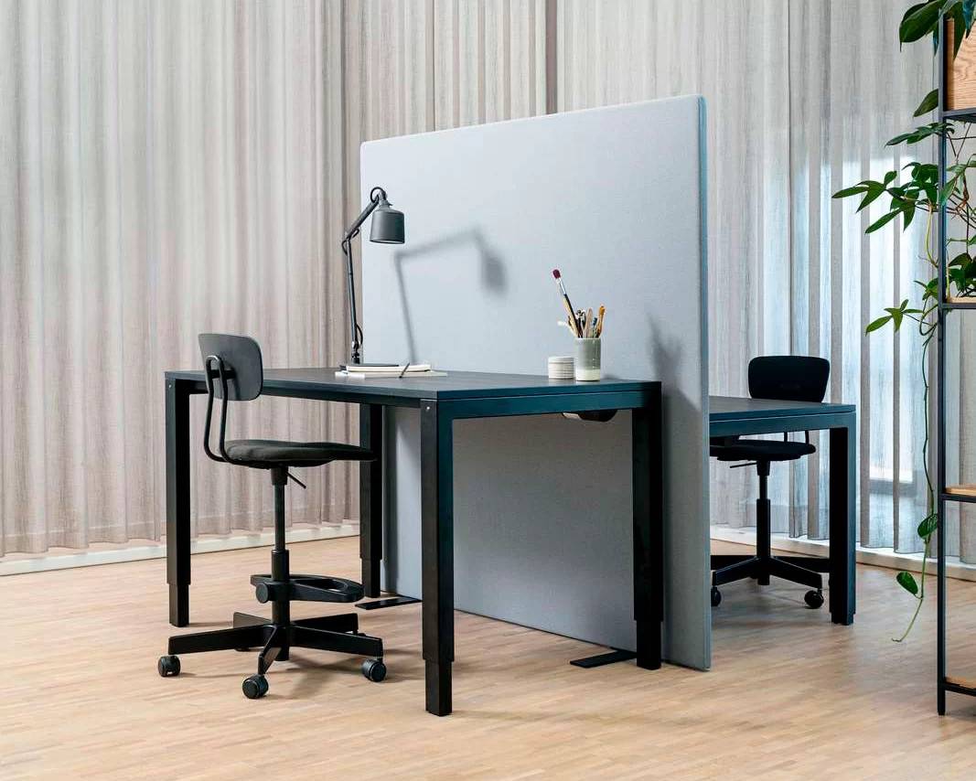 H4 Hæve Sænke Bord, elektrisk – 200 x 80 cm.