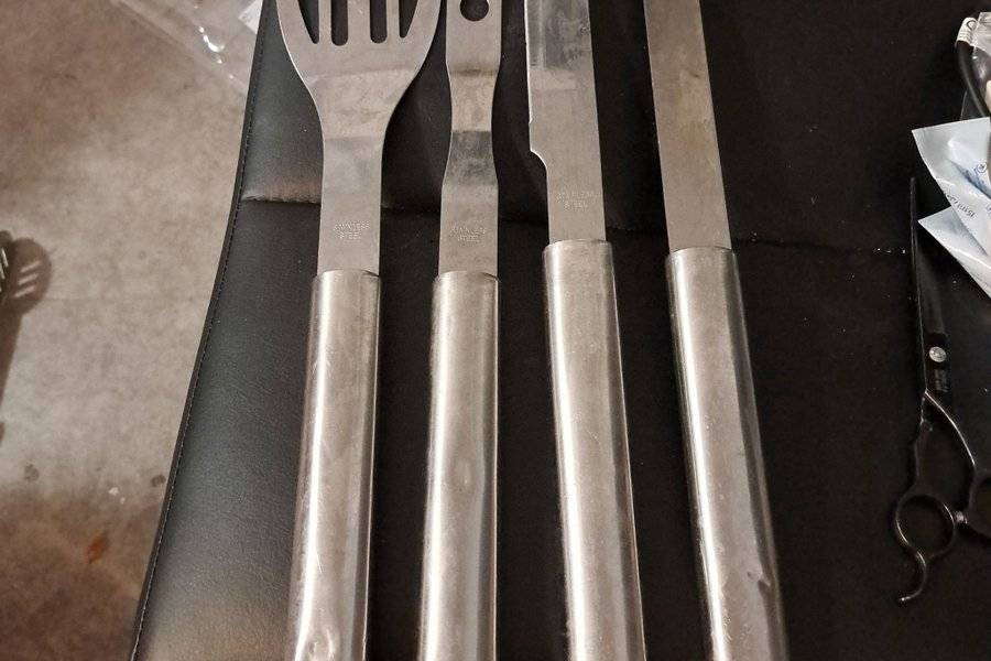 Grillredskap i rostfritt stål