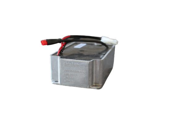 Indbygget original oplader til Ninebot Max