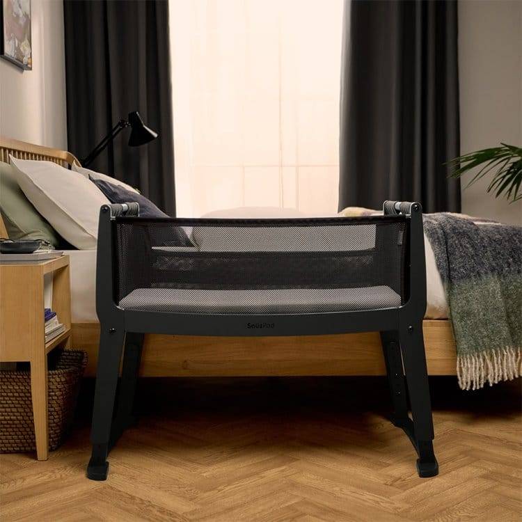 SnuzPod Studio Bedside Crib Brooklyn