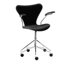 Fritz Hansen - 3217 Sjuan Belfast Night Black - Skrivebordsstole - Arne Jacobsen - Sort