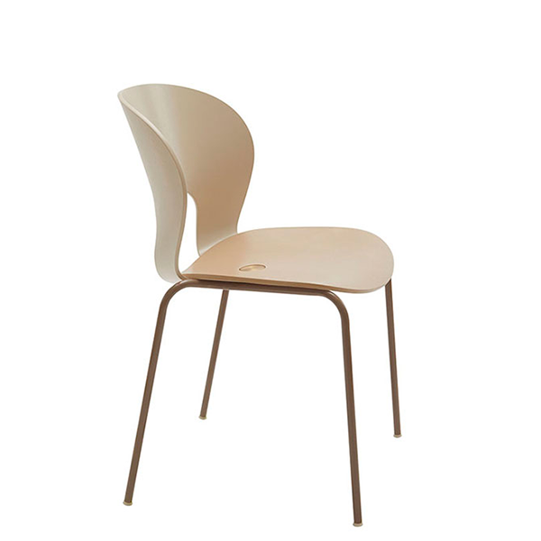 Magnus Olesen Ø Chair - en bæredygtig stol.