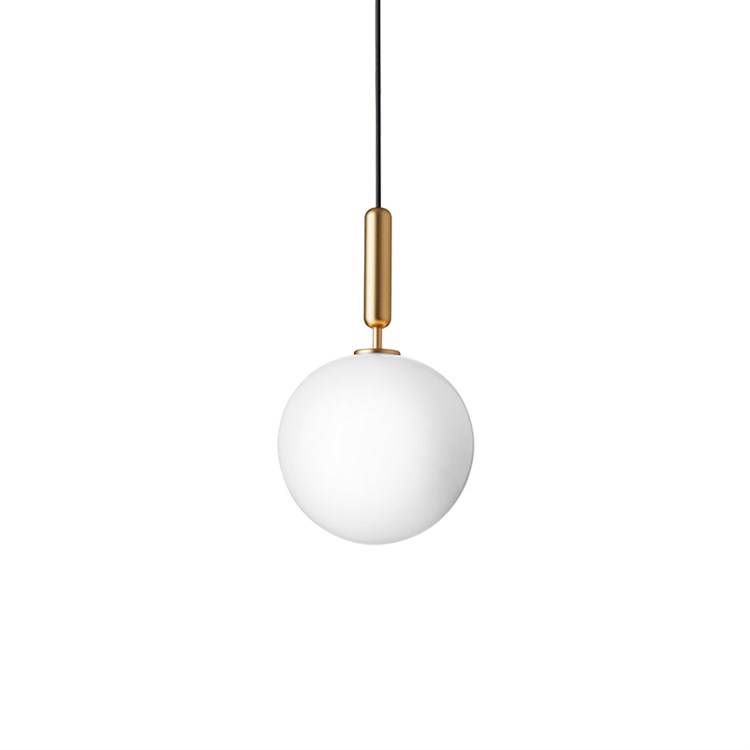 Nuura Miira 1 Pendel Brass/Opal White Large: Ø20 cm