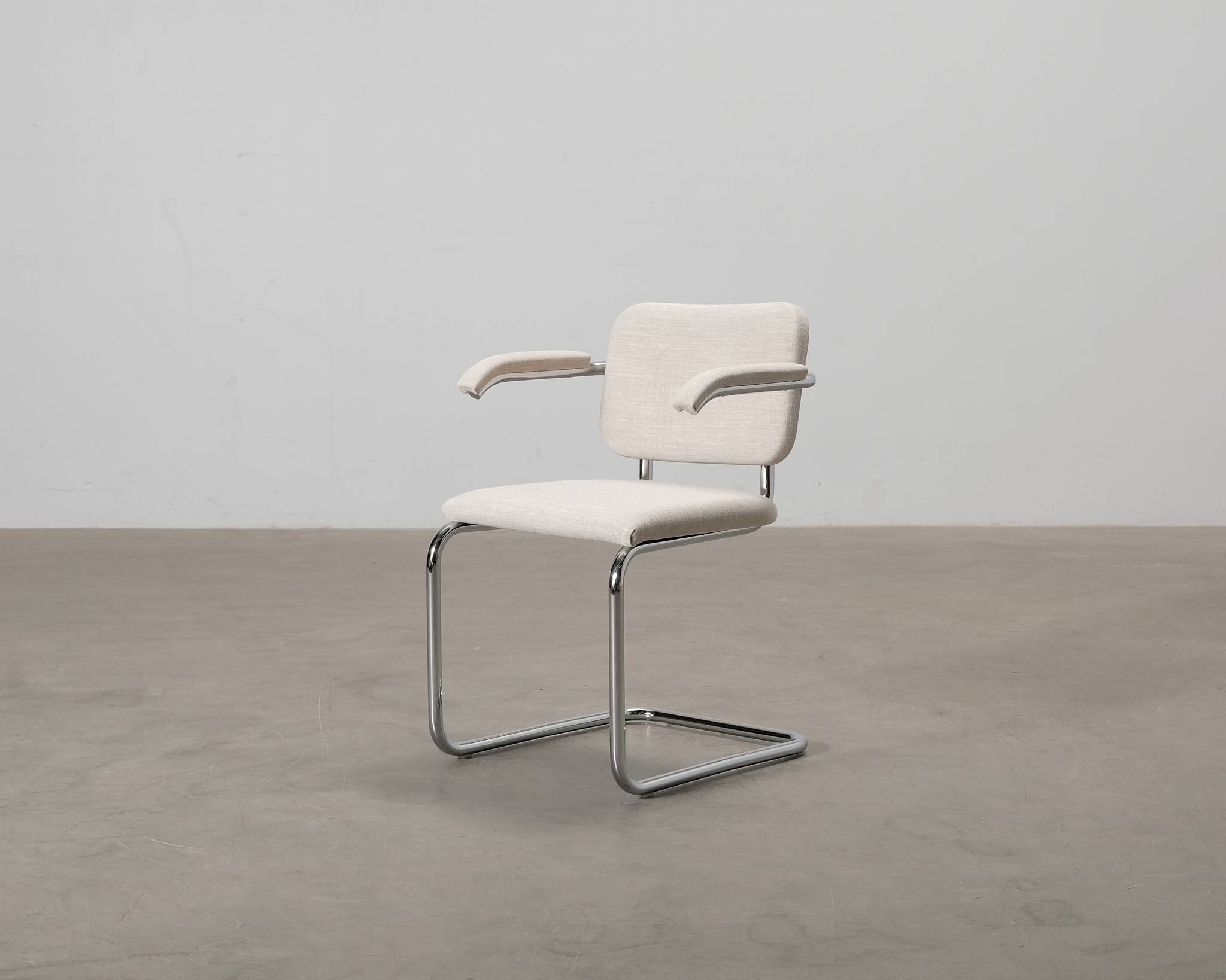 Knoll Cesca stol med armstöd beige