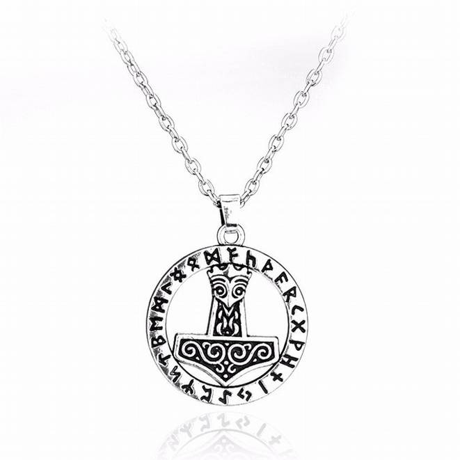 Halsband "Tors hammare" med antik Silverplätering