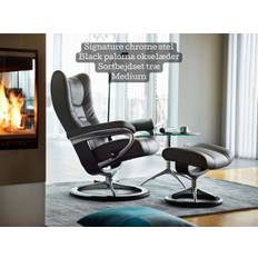 Stressless® Wing medium stol + skammel - sort paloma læder (Signature chrome stel m. sortbejdset træ)