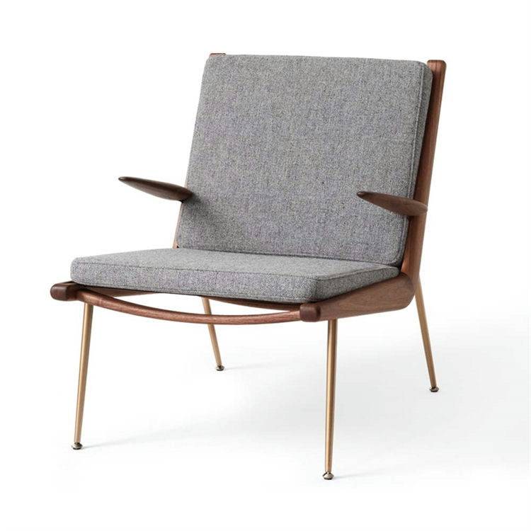 &Tradition Boomerang HM2 Loungestol Brass Oiled Walnut & Hallingdal 130