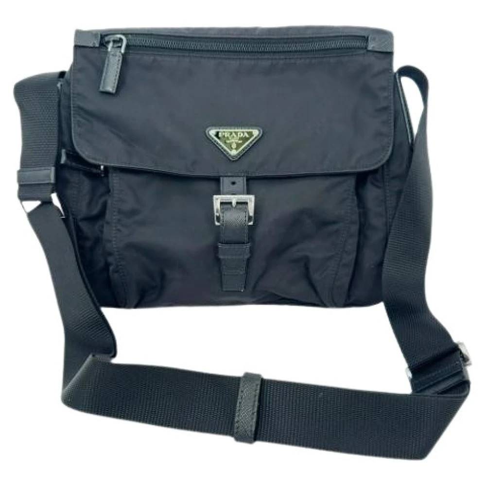 Prada Vintage Pre-owned Lille Spændt Skuldertaske i Sort Nylon - Vintage - Dame - Sort - ONE SIZE - Uld