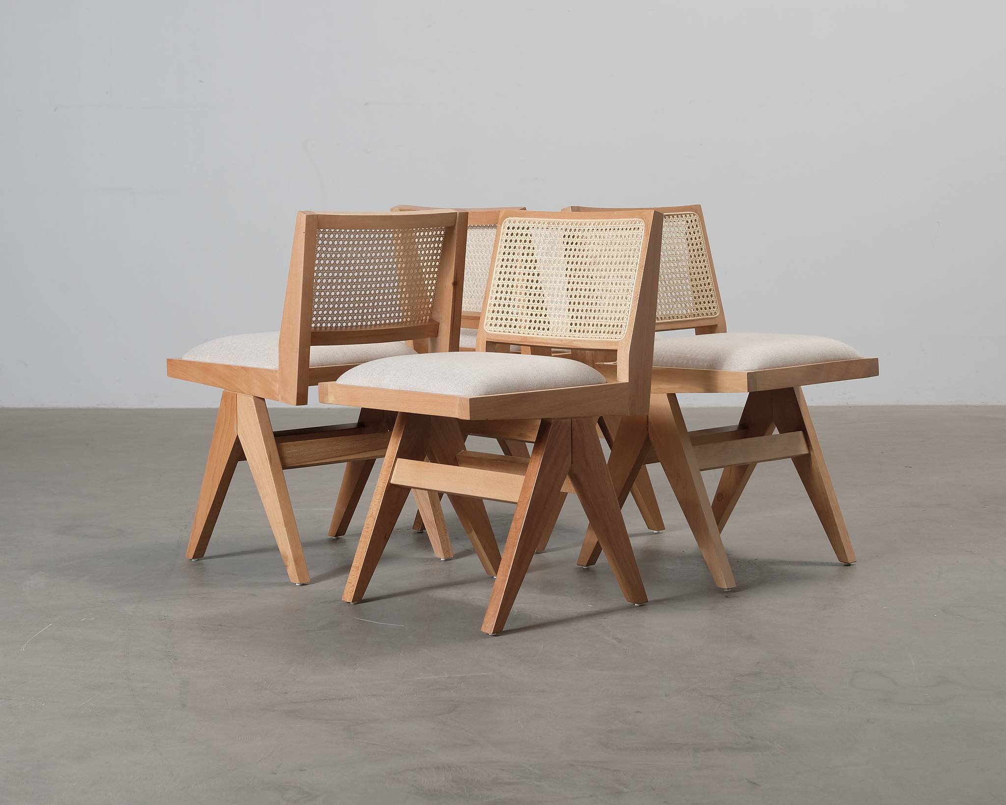 Ervin matstol, set om 4