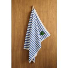A Day's March Owe Flounder Bath Towel