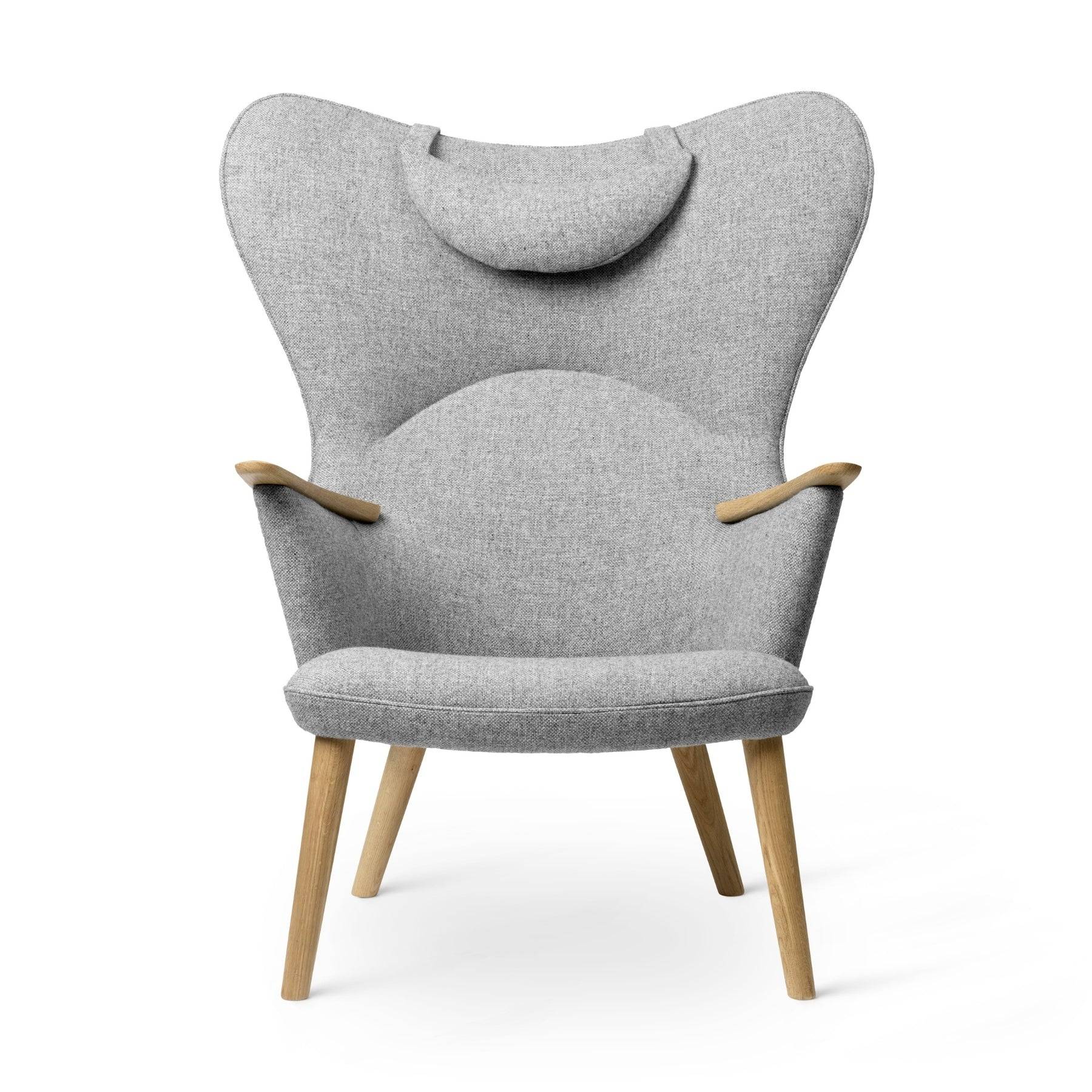 CH78 Mama Bear Chair loungestol fra Carl Hansen & Søn - Køb den her.