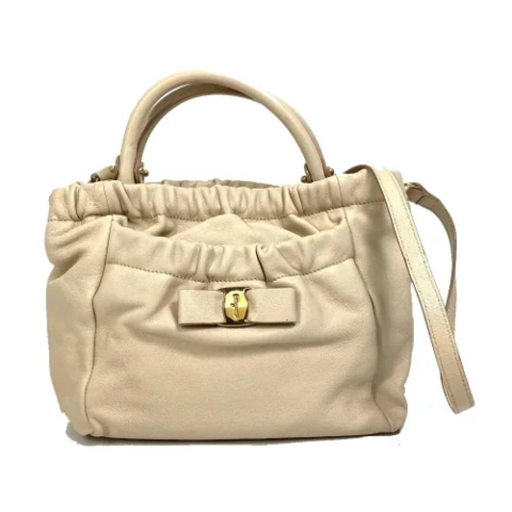 Salvatore Ferragamo Pre-owned Pre-owned Laeder hndtasker - Vintage - Dame - Beige - ONE SIZE - Uld