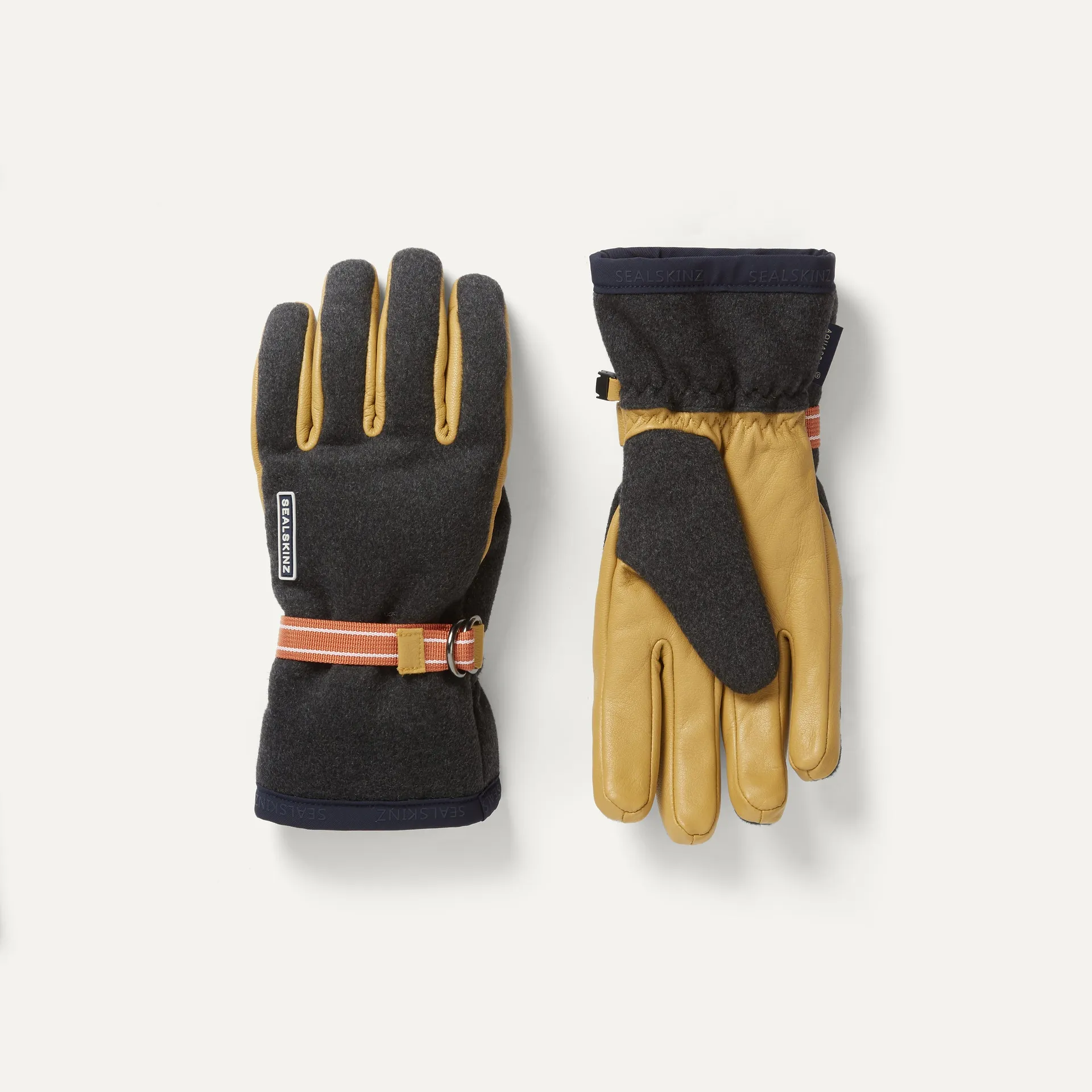 SealSkinz Toftwood gloves.